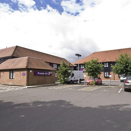 Premier Inn Aylesbury Ейлзбері Екстер'єр фото