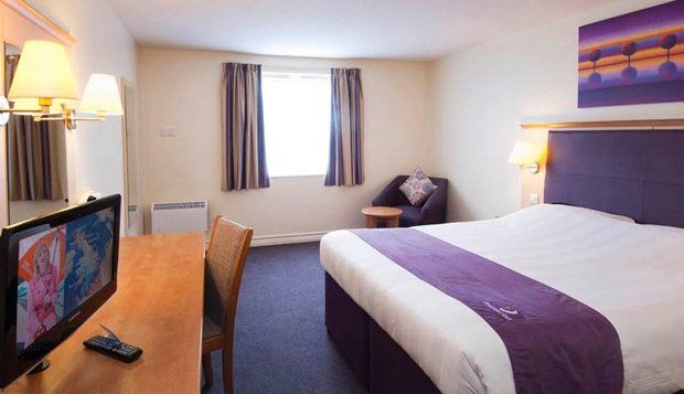 Premier Inn Aylesbury Ейлзбері Екстер'єр фото